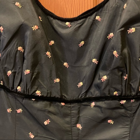 FABULOUS vintage rose bud taffeta dress, size S - Picture 2 of 11